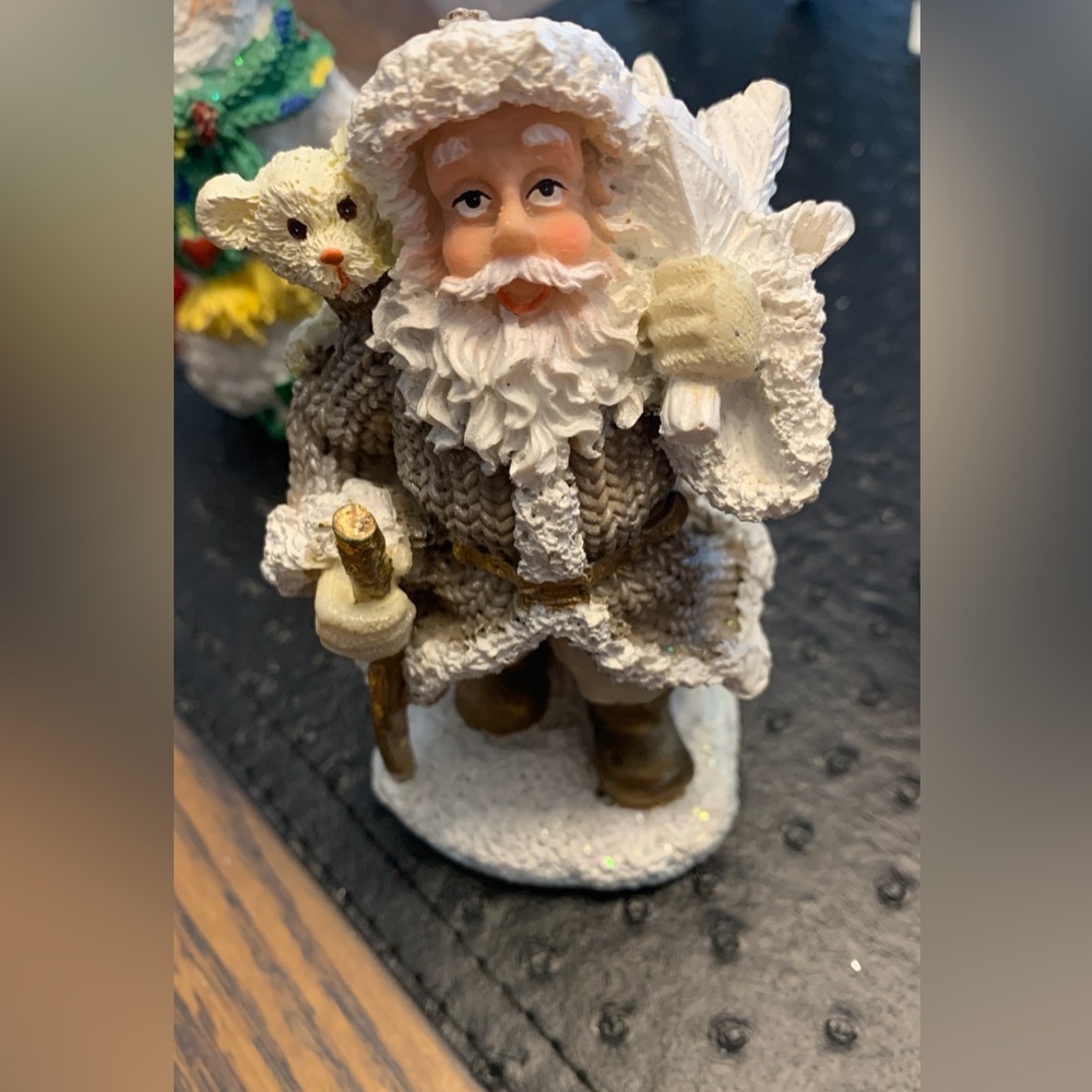 DANSON DECOR SANTA FIGURINE WITH BEAR